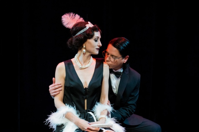 Сцена из спектакля «Король. Дама. Валет.» Сцена из спектакля «Король. Дама. Валет.»