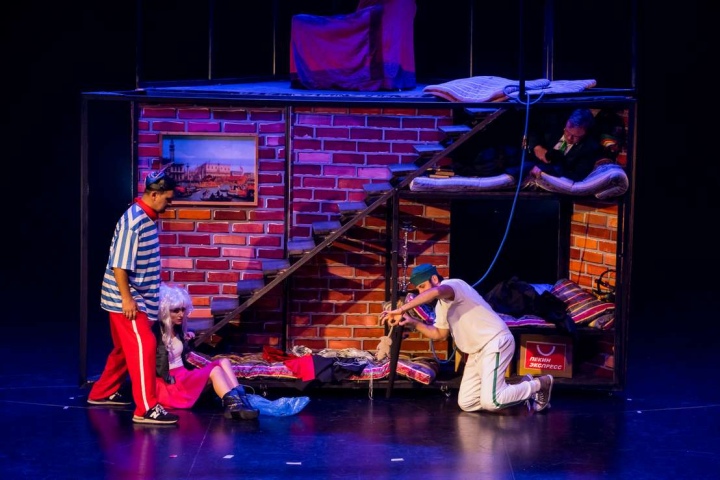 Сцена из спектакля «Принцесса Турандот»